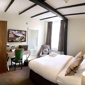 Standard Zimmer mit Kingsize-Bett